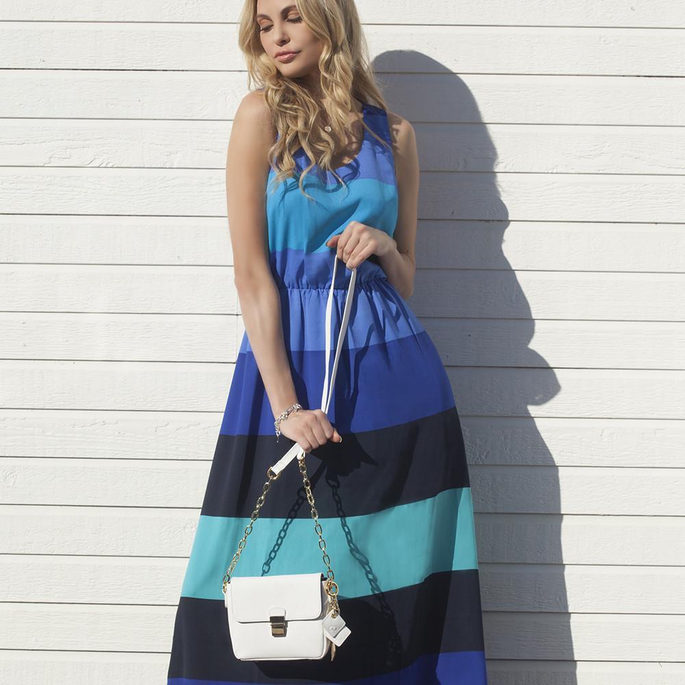 The Petite Clutch — Ivory